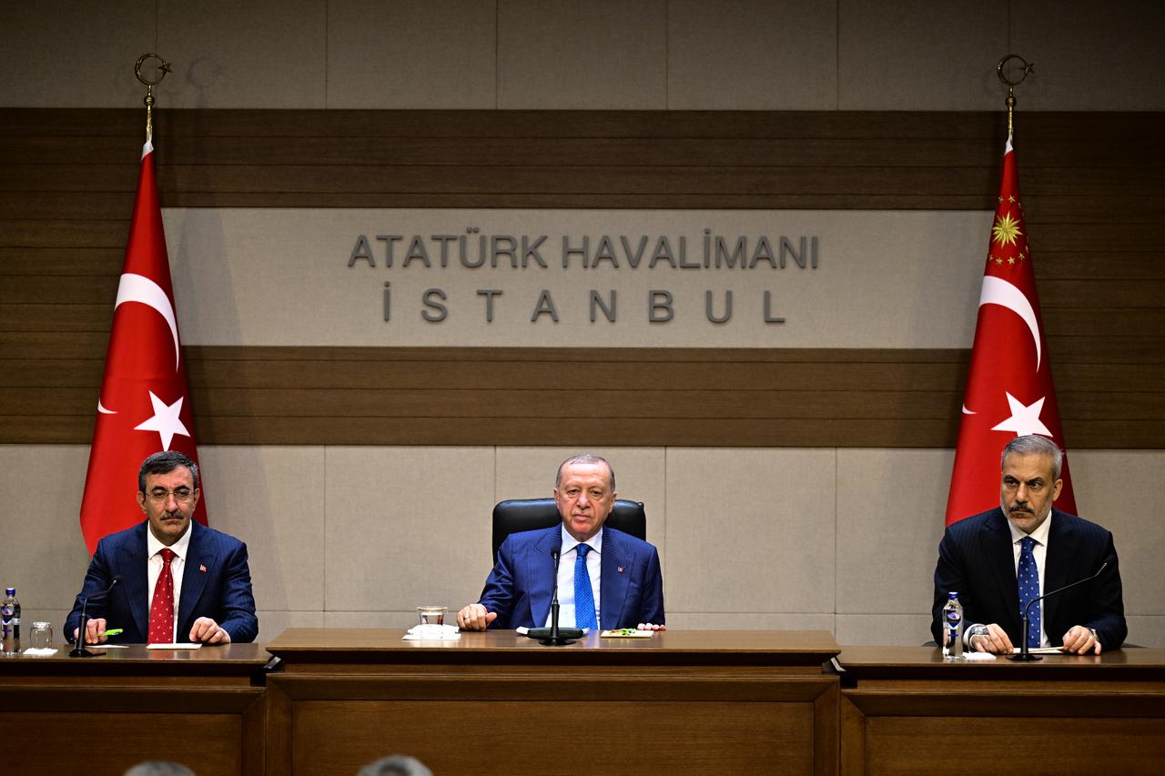 Erdogan vows Türkiye won't abandon Syria, will use 'all means' to strengthen nation